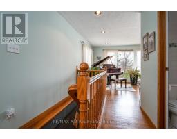 22 MILL STREET E - 22