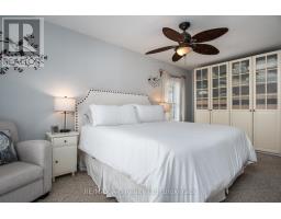 22 MILL STREET E - 30