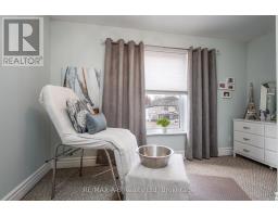 22 MILL STREET E - 37