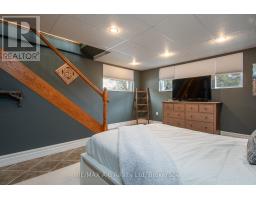 22 MILL STREET E - 43