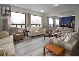 402 - 22 ST ANDREW STREET N - 20