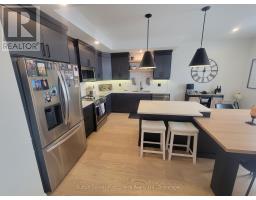 533 ALBERT STREET - 11