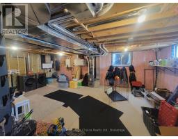 533 ALBERT STREET - 38