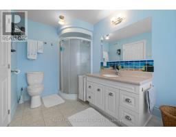 260 WILLIAM STREET E - 21