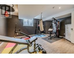 4 ENDEAVOUR DRIVE - 34