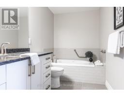 206 - 36 FRONT STREET - 37