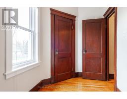 196 HURON STREET - 28