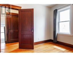 196 HURON STREET - 29