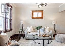 196 HURON STREET - 6