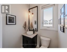 57 TRISTAN CRESCENT - 12
