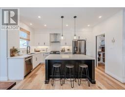 57 TRISTAN CRESCENT - 8