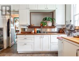 2 CORIANO STREET - 10