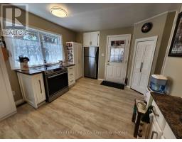83 RICHMOND STREET - 11