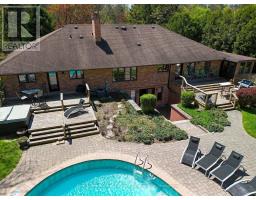 258 WINDERMERE COURT E - 36