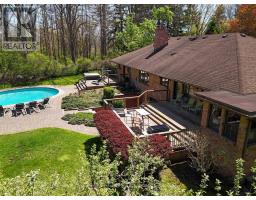 258 WINDERMERE COURT E - 37