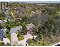 258 WINDERMERE COURT E - 41
