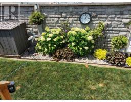 460 RICHARD CRESCENT - 28