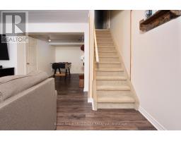 103 GREGORY CRESCENT - 27