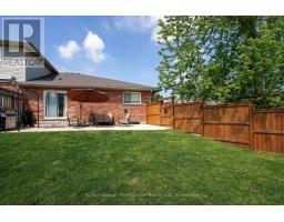 103 GREGORY CRESCENT - 30