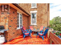 135 ST. DAVID STREET N - 11