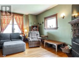 135 ST. DAVID STREET N - 15
