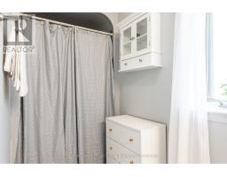135 ST. DAVID STREET N - 28
