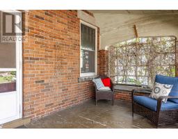 135 ST. DAVID STREET N - 5