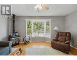 4 MARKET STREET - 6