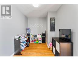 707 RESERVE AVENUE S - 11