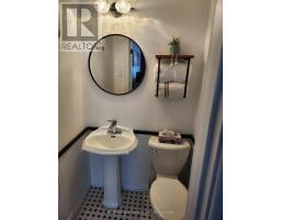 246 WELLINGTON STREET - 33