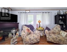 45 REDFORD DRIVE - 18