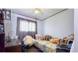 45 REDFORD DRIVE - 21