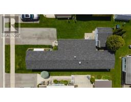 45 REDFORD DRIVE - 33