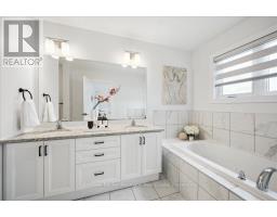 2 - 32 FAITH STREET - 30