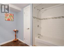 3981 111 ROAD - 33