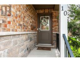 10 DAVIDSON DRIVE - 4