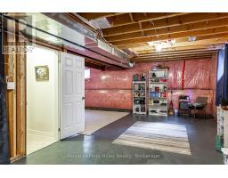 10 DAVIDSON DRIVE - 44