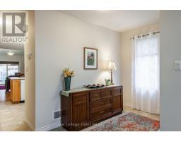 10 DAVIDSON DRIVE - 7