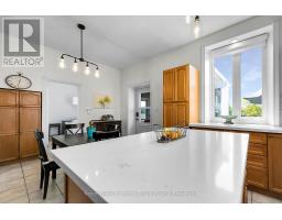 4661 SIDEROAD 10 NORTH SIDE ROAD N - 18