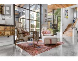 62 TUYLL STREET - 16