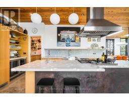62 TUYLL STREET - 17