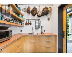 62 TUYLL STREET - 22