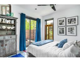 62 TUYLL STREET - 32