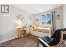 266 BRIARMEADOW DRIVE - 18