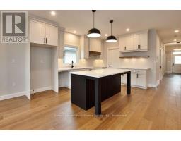 323 ORR STREET - 10