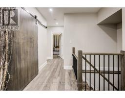 34 JACKSON CRESCENT - 22