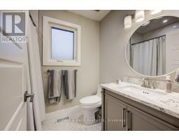 34 JACKSON CRESCENT - 24