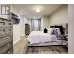 34 JACKSON CRESCENT - 27