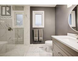 34 JACKSON CRESCENT - 28