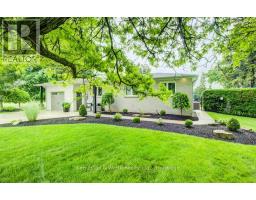 34 JACKSON CRESCENT - 3